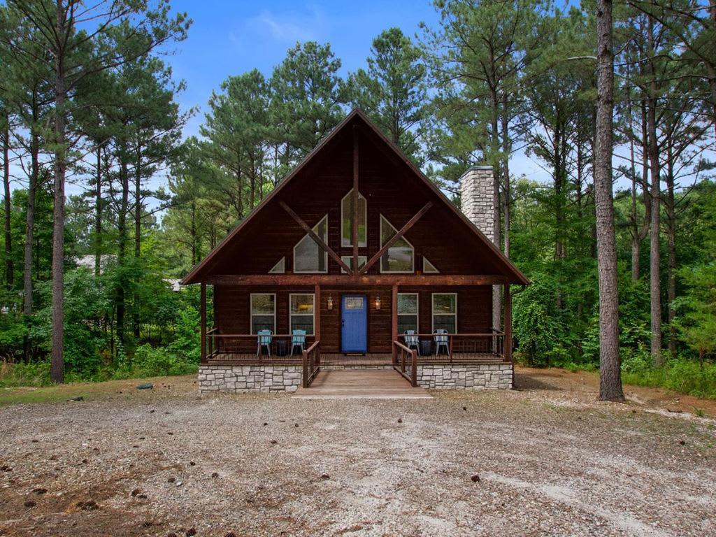 Stunning Luxury Cabin W Hot Tub And Fire Pit Holy Shiplap Is Perfect Romantic Couples Getaway Broken Bow Kültér fotó